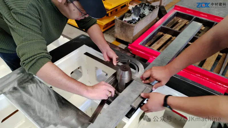 ZCJK levererar specialanpassade formar med hög precision till en saudisk kund